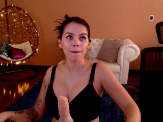 Live sex webcam photo for AmmberJay #175328342