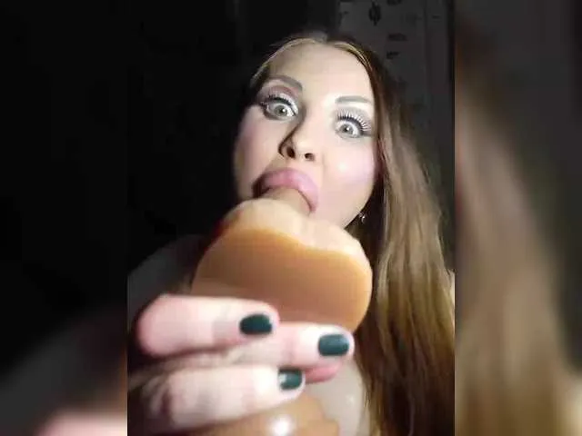 Live sex webcam photo for AmnesiaXWax #290930759