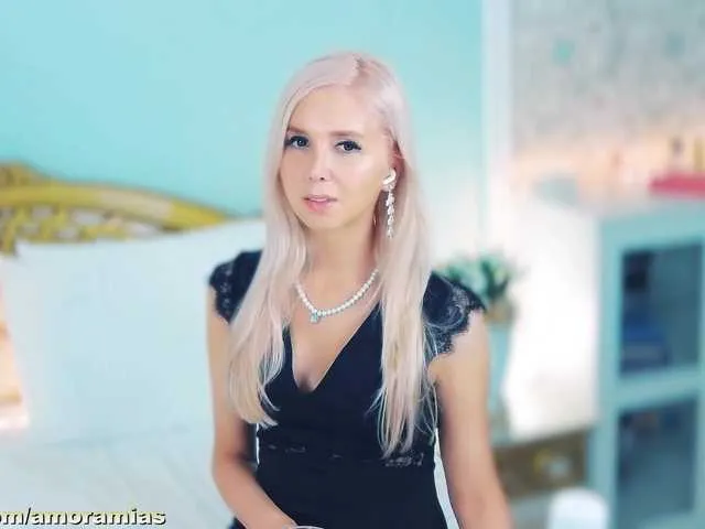 Live sex webcam photo for Amoramias #290891010