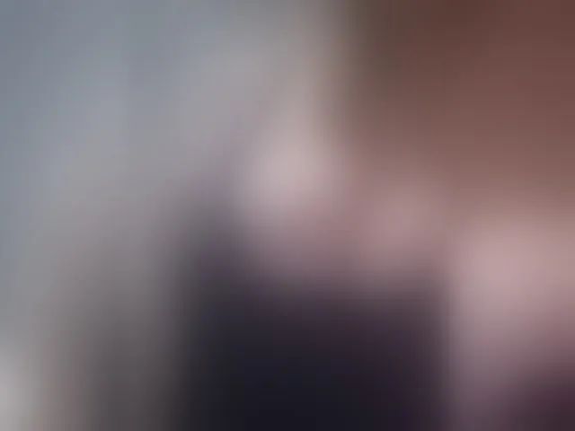 Live sex webcam photo for Amoreloveforever #292783285