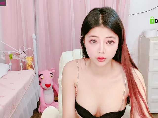 Live sex webcam photo for Amy-Xi #276124491