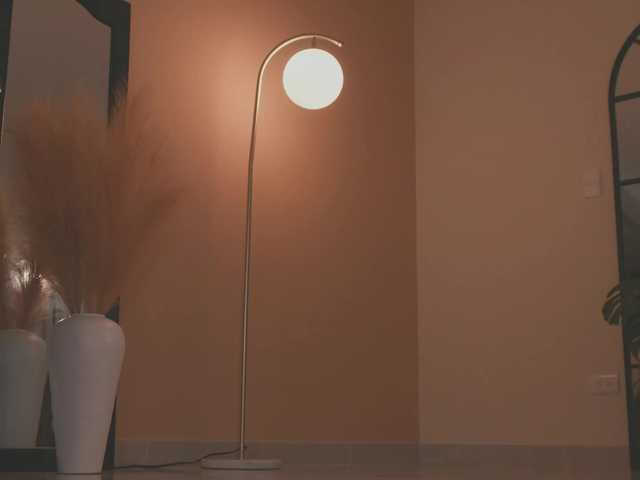 Live sex webcam photo for AmyArmstrong #291305631