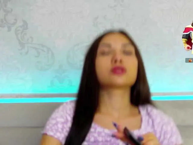 Live sex webcam photo for AmyKaiya #276812814