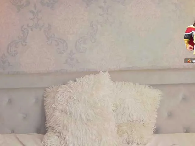 Live sex webcam photo for AmyKaiya #290140404