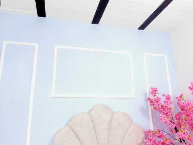 Live sex webcam photo for AmyKord #290970345