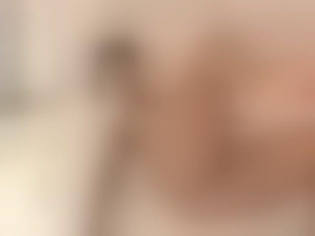 Live sex webcam photo for AmyKord #294055029