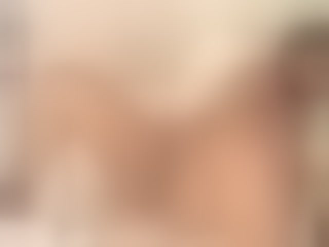 Live sex webcam photo for AmyKord #294086339