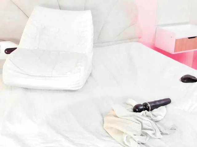 Live sex webcam photo for AmyKord #294127195