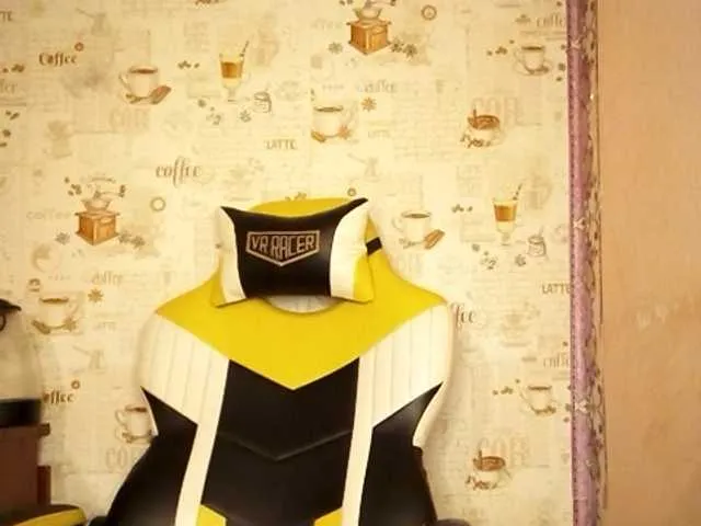 Live sex webcam photo for AmyNeonX #277564093