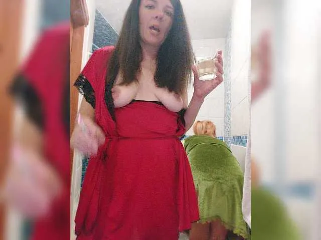 Live sex webcam photo for AmyNeonX #277772446