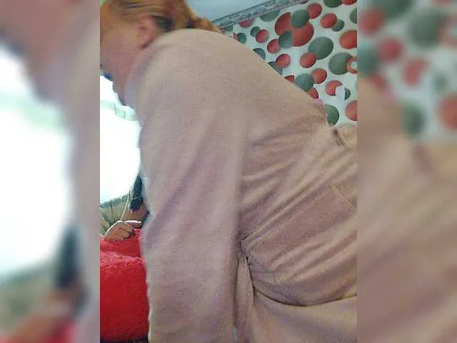 Live sex webcam photo for AmyNeonX #277926785