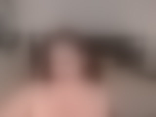 Live sex webcam photo for AmyRosse1 #294124622