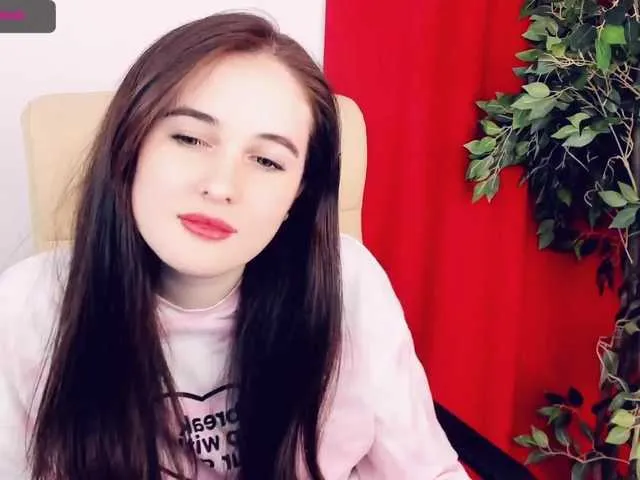 Live sex webcam photo for AmyShyy #272878617