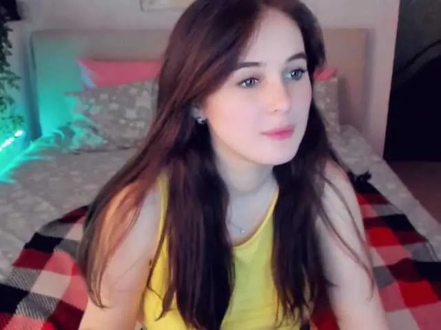 Live sex webcam photo for AmyShyy #272992598