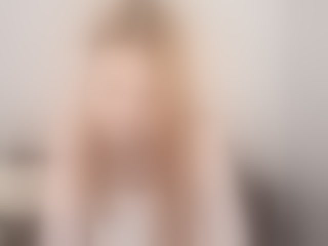 Live sex webcam photo for AmySweet #294121080