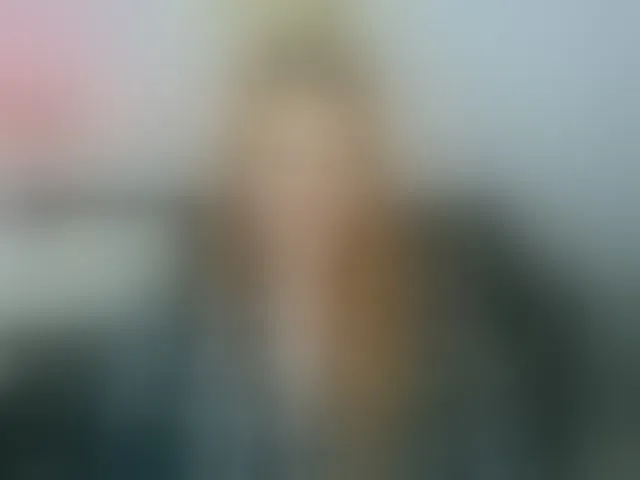 Live sex webcam photo for AmySweet #294183272