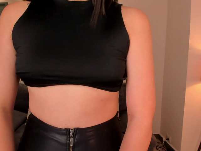 Live sex webcam photo for AmyWalker #276368608