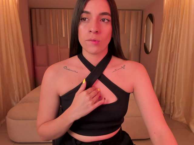 Live sex webcam photo for AmyWalker #276468803