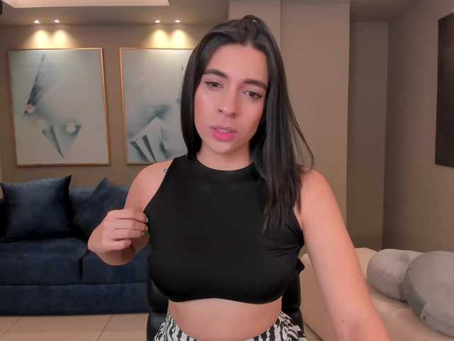 Live sex webcam photo for AmyWalker #276619595