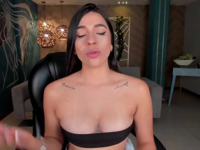 Live sex webcam photo for AmyWalker #277455014