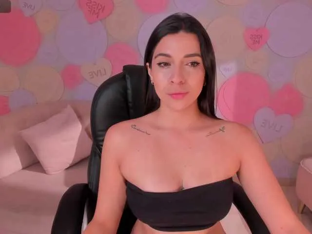 Live sex webcam photo for AmyWalker #277637943