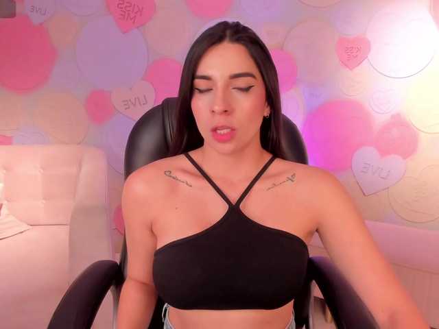 Live sex webcam photo for AmyWalker #289112407