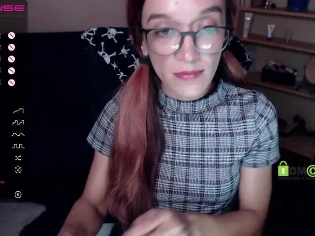 Live sex webcam photo for AnPshyElisa #274580880