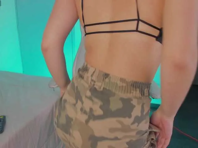 Live sex webcam photo for AnaDuran #277625113