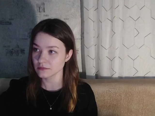 Live sex webcam photo for AnaSheiin #274935537