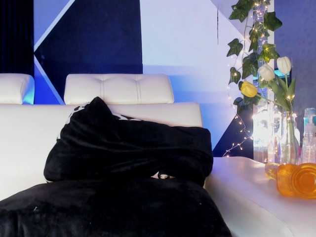 Live sex webcam photo for AnaWinnss #276755515