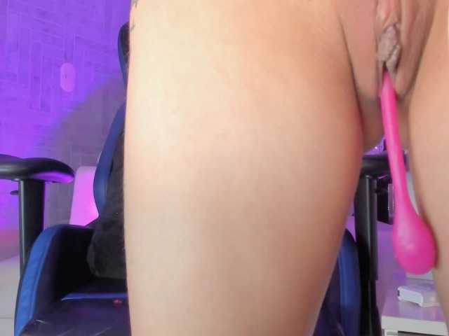 Live sex webcam photo for AnaWinnss #277055961