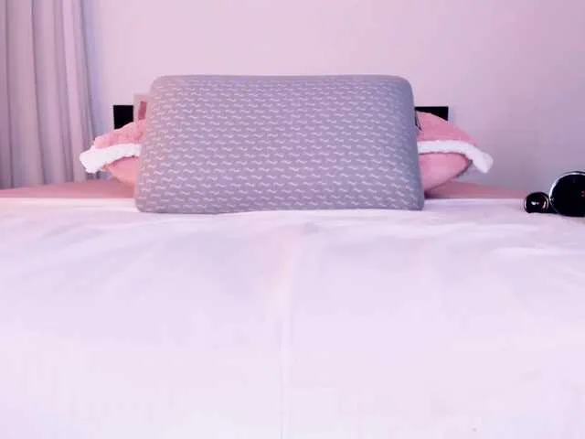 Live sex webcam photo for AnaXo #290861599
