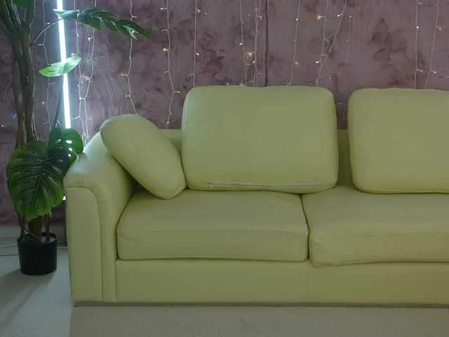 Live sex webcam photo for Anabelka054 #275888132