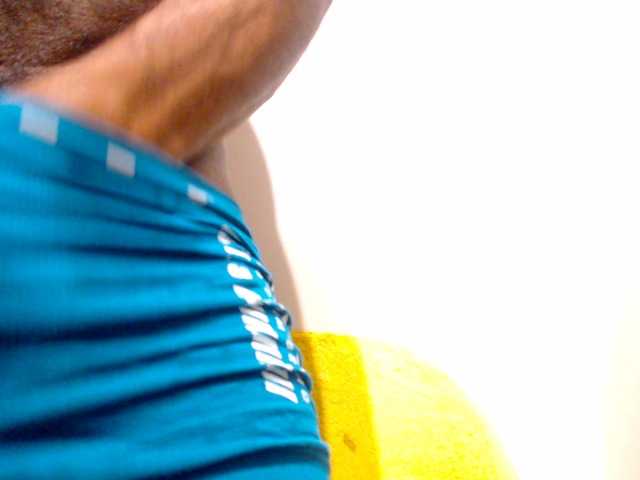 Live sex webcam photo for Anacondaxx #277195760