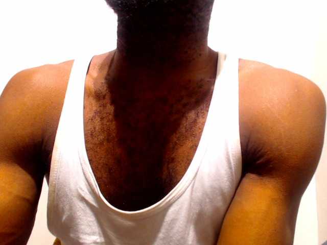 Live sex webcam photo for Anacondaxx #277253962