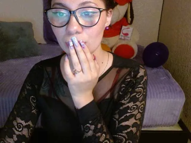 Live sex webcam photo for Anahi212 #271728379