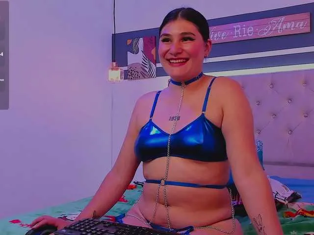 Live sex webcam photo for AnahiRose #290762972