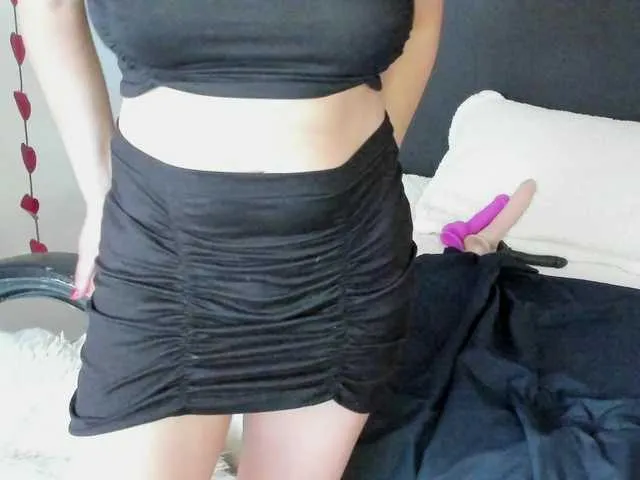 Live sex webcam photo for Anahy0306 #277570323