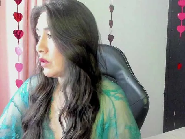 Live sex webcam photo for Anahy0306 #277643992