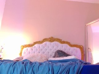 Live sex webcam photo for AnaisGarcia #193373899