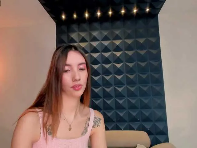 Live sex webcam photo for AnaisNin1 #277269804