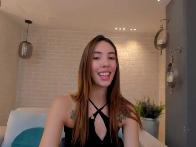 Live sex webcam photo for AnaisNin1 #277303966