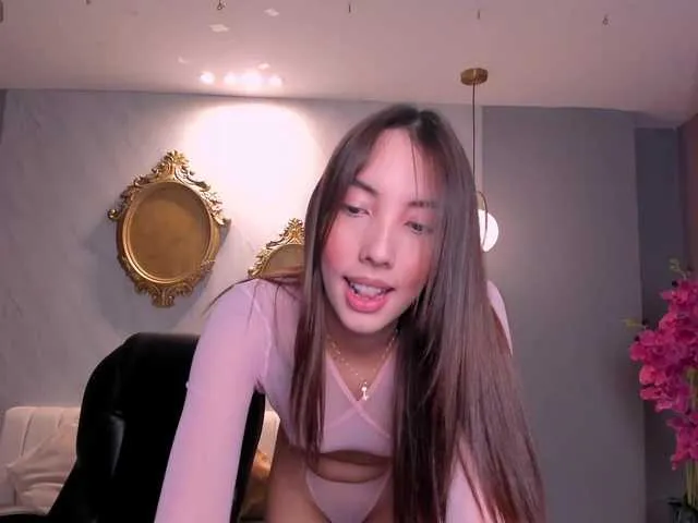 Live sex webcam photo for AnaisNin1 #290772537