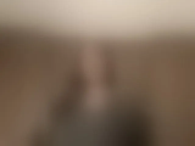 Live sex webcam photo for Anaisbeily #293703791