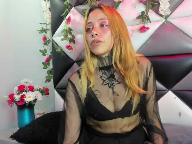 Live sex webcam photo for AnalHade #291467369