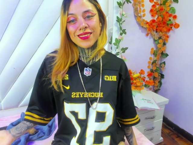 Live sex webcam photo for AnalHade #292218780