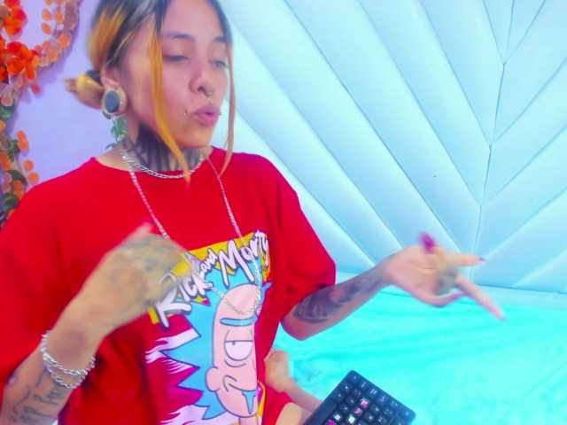 Live sex webcam photo for AnalHade #292266736