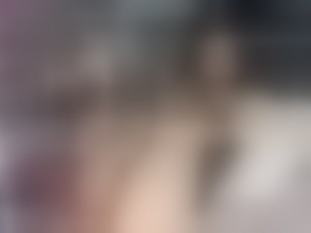 Live sex webcam photo for AnalQueenKa #292510089