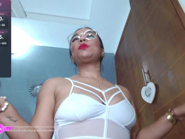 Live sex webcam photo for Analia-Baker #277543504