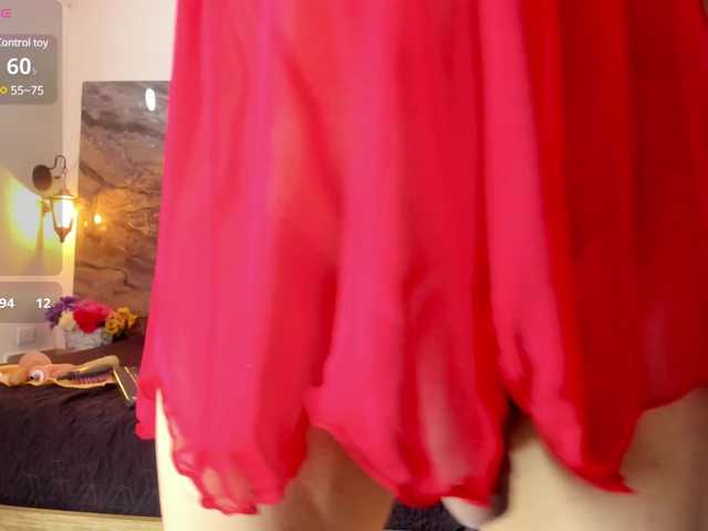 Live sex webcam photo for Analiasmith89 #290659593